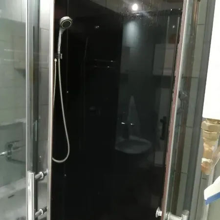 Apartment Self Check-in Targi Lotnisko Parking B Poznan